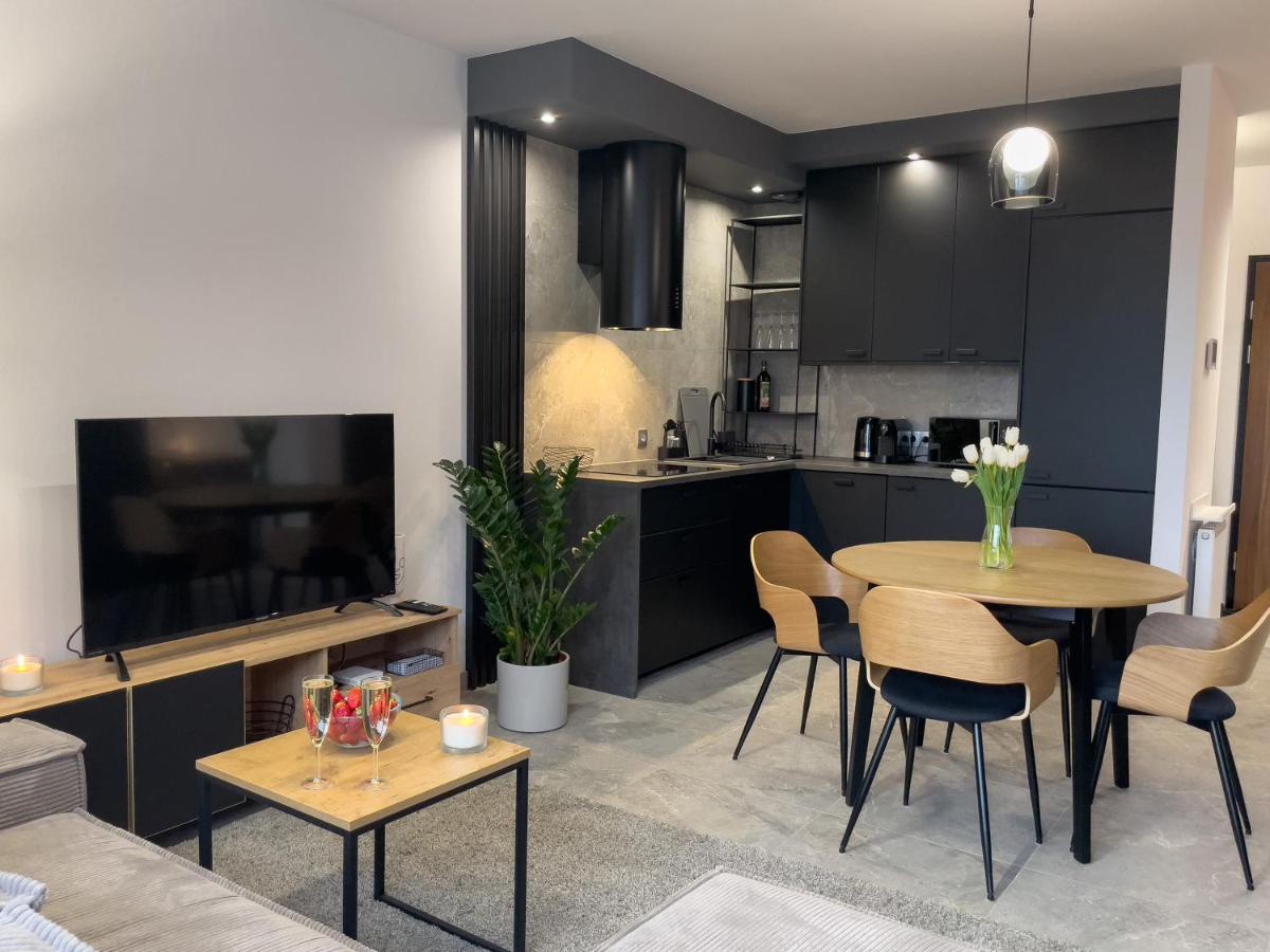 Urban Apartments Premium, Opolska 10 No 90, 2 Free Garages, Self Check-In 카토비체 외부 사진